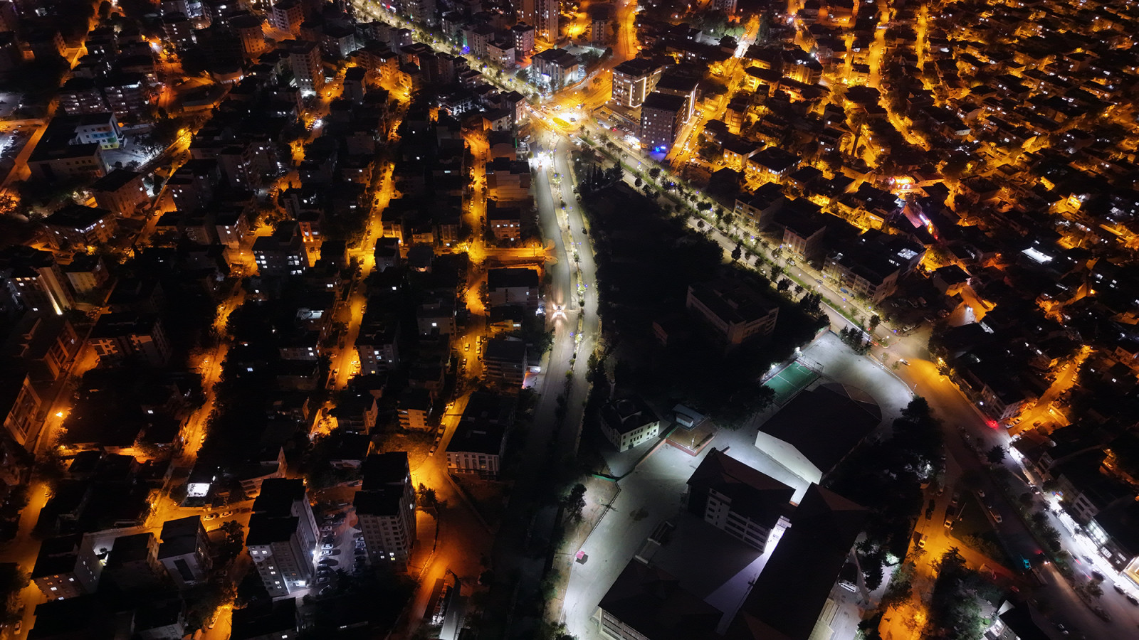 Karamanlı Hasan Efendi Caddesi’nde İlk Etap Çalışması Tamamlandı
